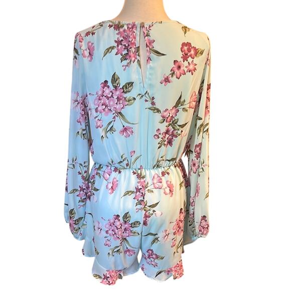 Peach Love California Light Blue Floral Romper - Picture 6 of 10